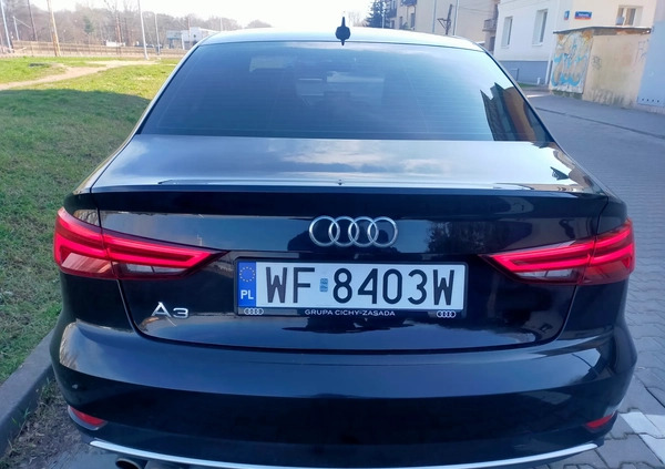 Audi A3 cena 75000 przebieg: 82000, rok produkcji 2017 z Warszawa małe 191